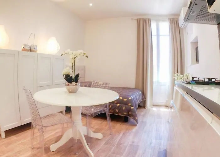 Seayousoon - Hotel apartamentowy Cannes