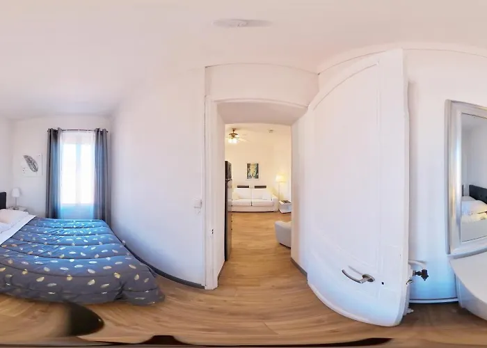 Hotel apartamentowy Seayousoon - Cannes